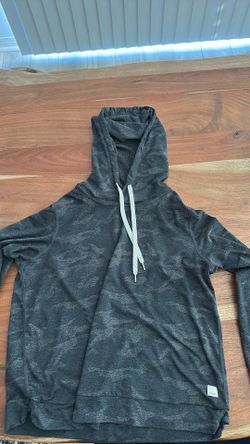 Vuori Light Hoodie