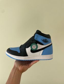 Jordan 1 Retro High OG “University Blues”