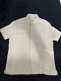 XL Zara Short Sleeved Button UPS