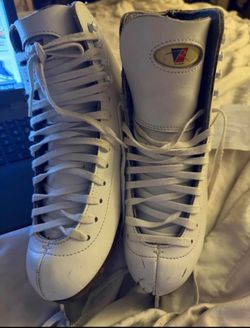 Riedell Ice Skates Size 6