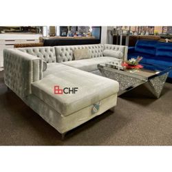 Living room sectional sofa 