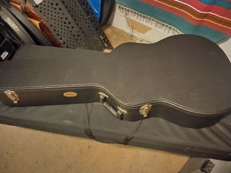 Martin OM case