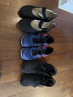 Size 9 Women’s Shoes