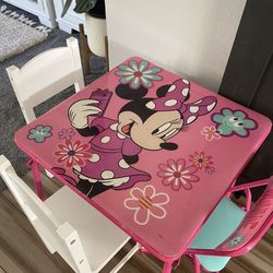 Minnie Mouse Kids Table 