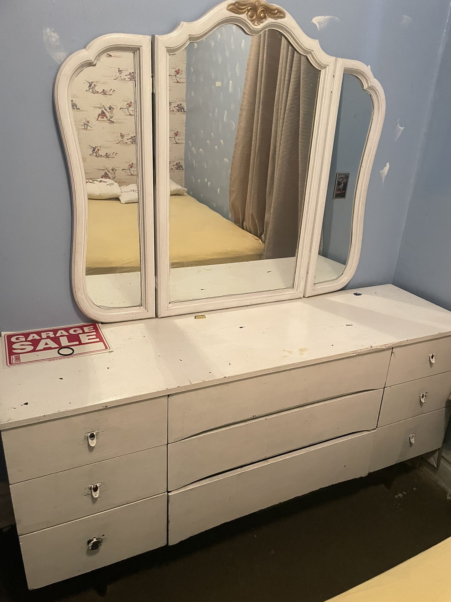 Vintage Dresser & Mirror