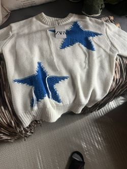 Women’s sweater