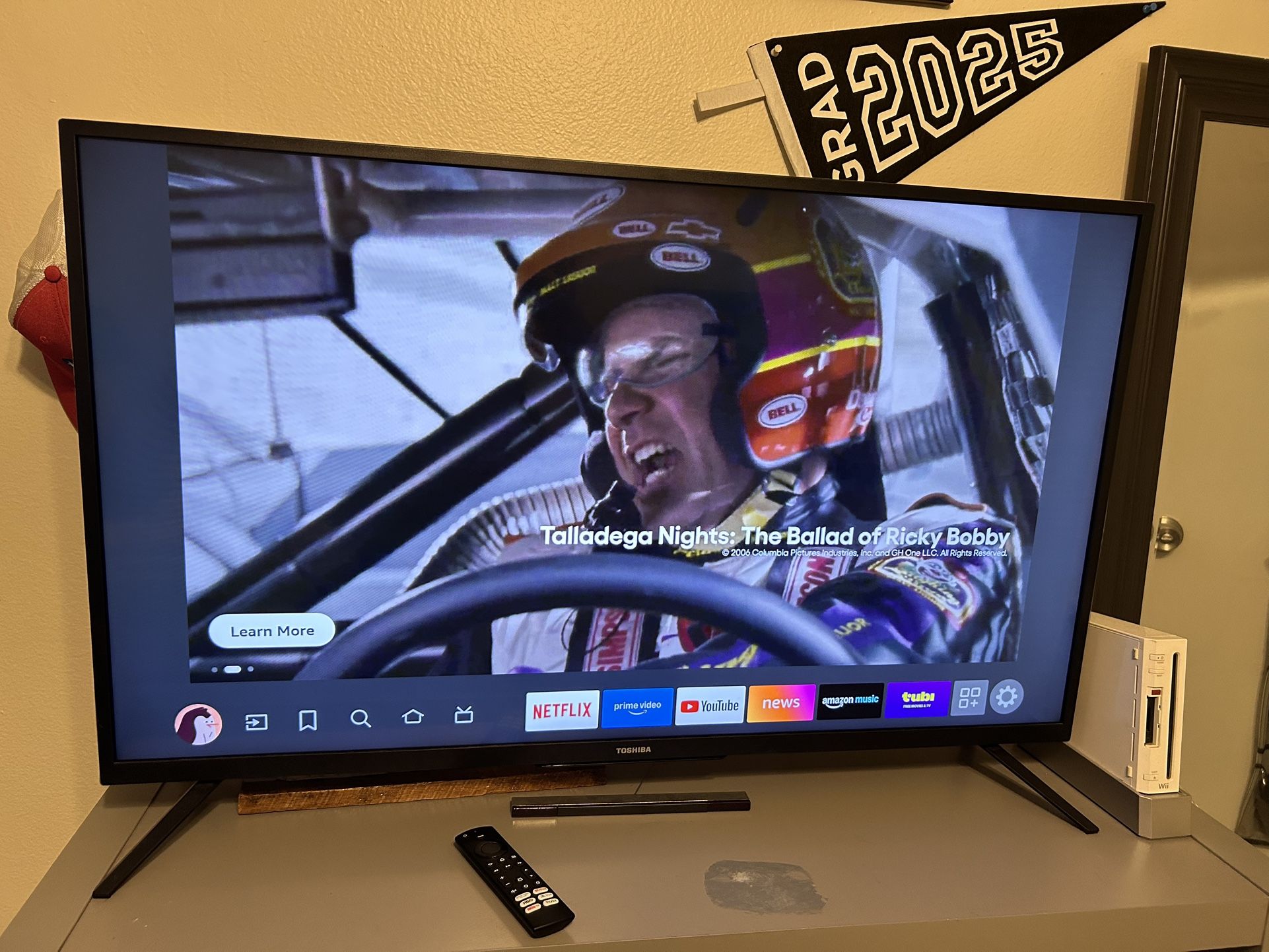 Toshiba 43in Fire Smart TV W/ Remote 