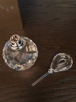 Crystal Perfume Bottle with Stopper