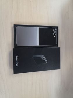 Samaung flip 6.  256gb.... tmobile and metro pcs
