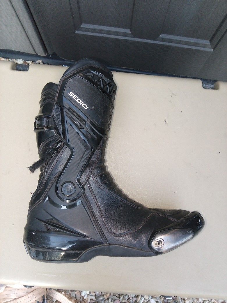 Sedici Chicane Boots