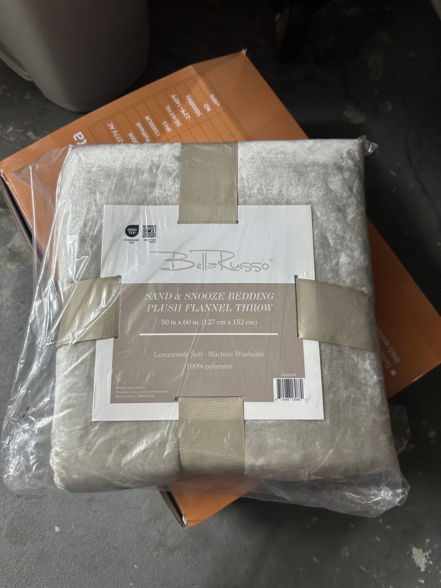 Sand & Snooze Bedding Plush Flannel Throw