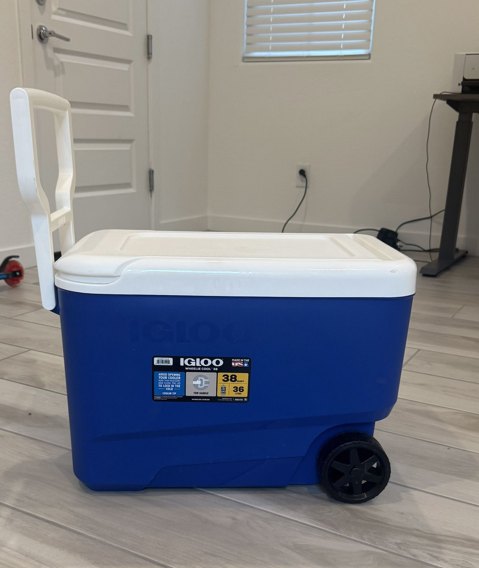 Cooler Igloo Wheelie Cool 