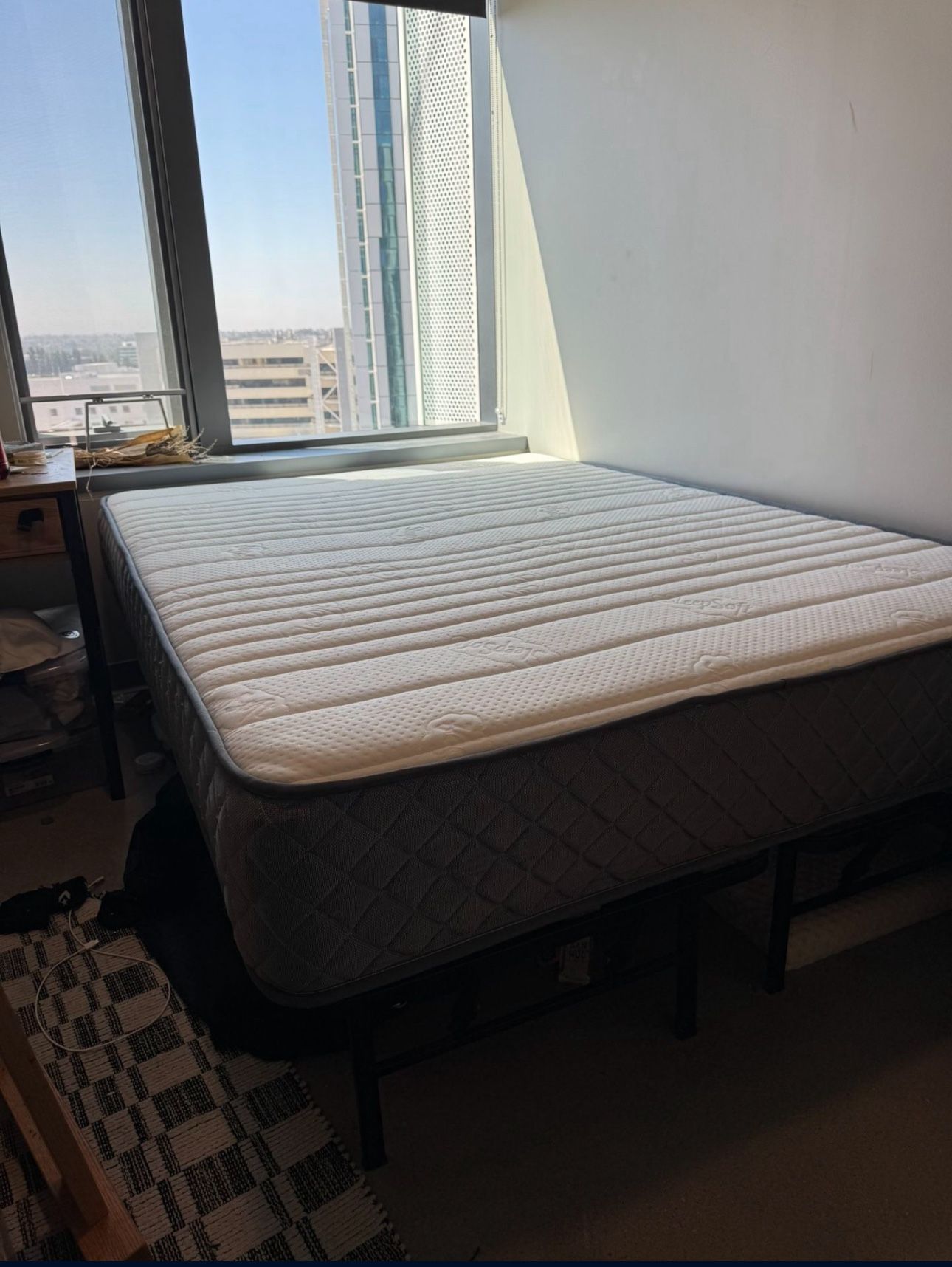 Full Size Bed