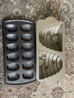 Nordic Ware Beehive Cake Pan and Madine Pan