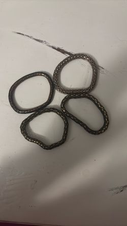 4pc Bracelets 