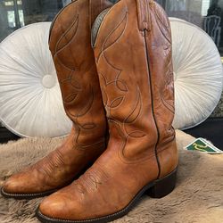 DAN POST COWBOY BOOTS