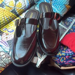 Women’s Office Dress Shoes 
