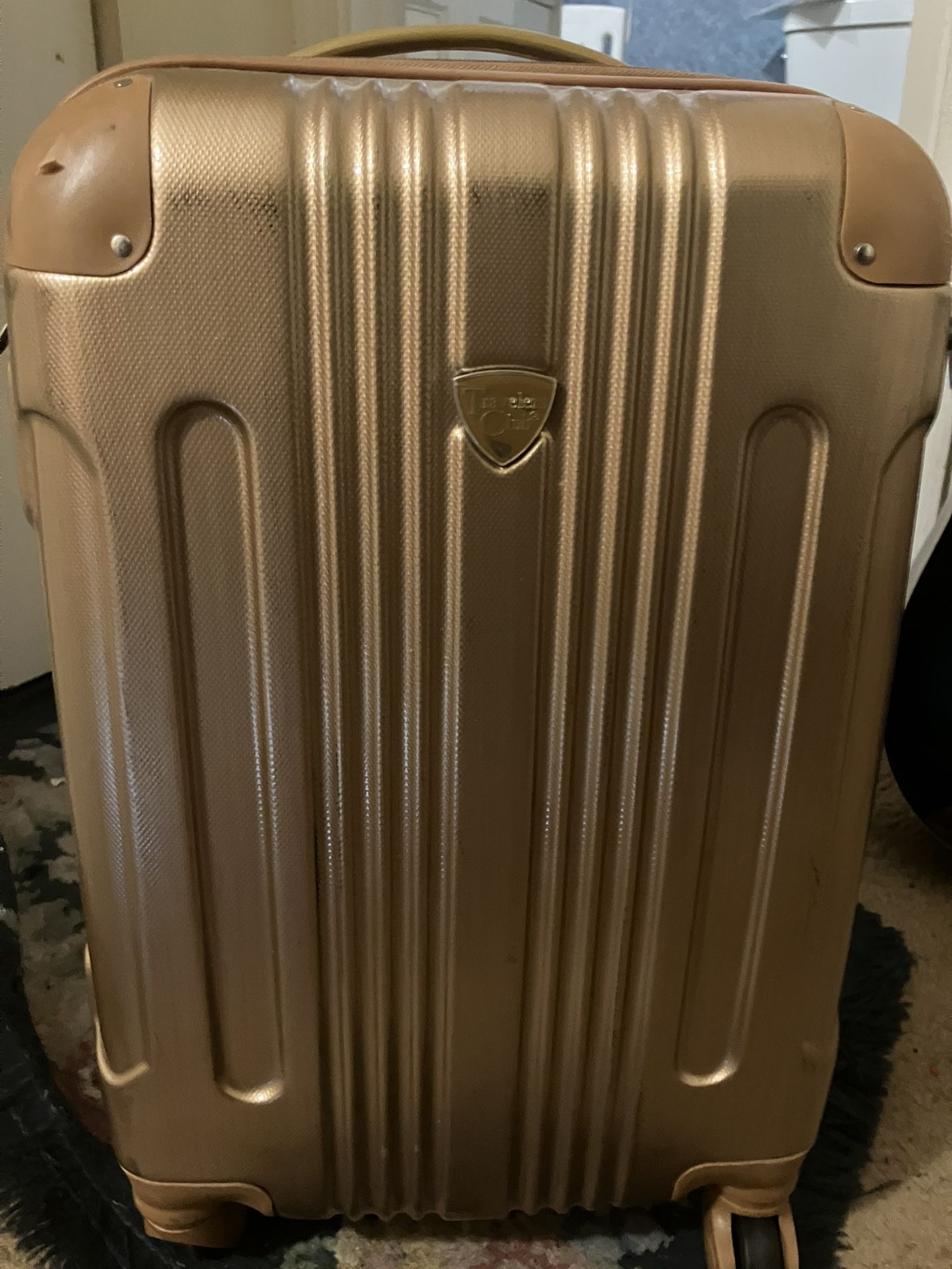 Traveler’s Club Gold Suitcase