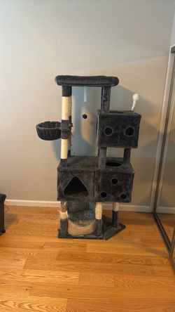 Large Multi-Level Cat Tree Tower