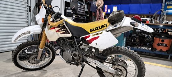 Suzuki DR350
