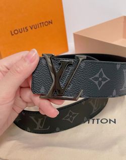 Louis Vuitton LV Men's Belt Classic Initiales Reversible 99 New With Invoice