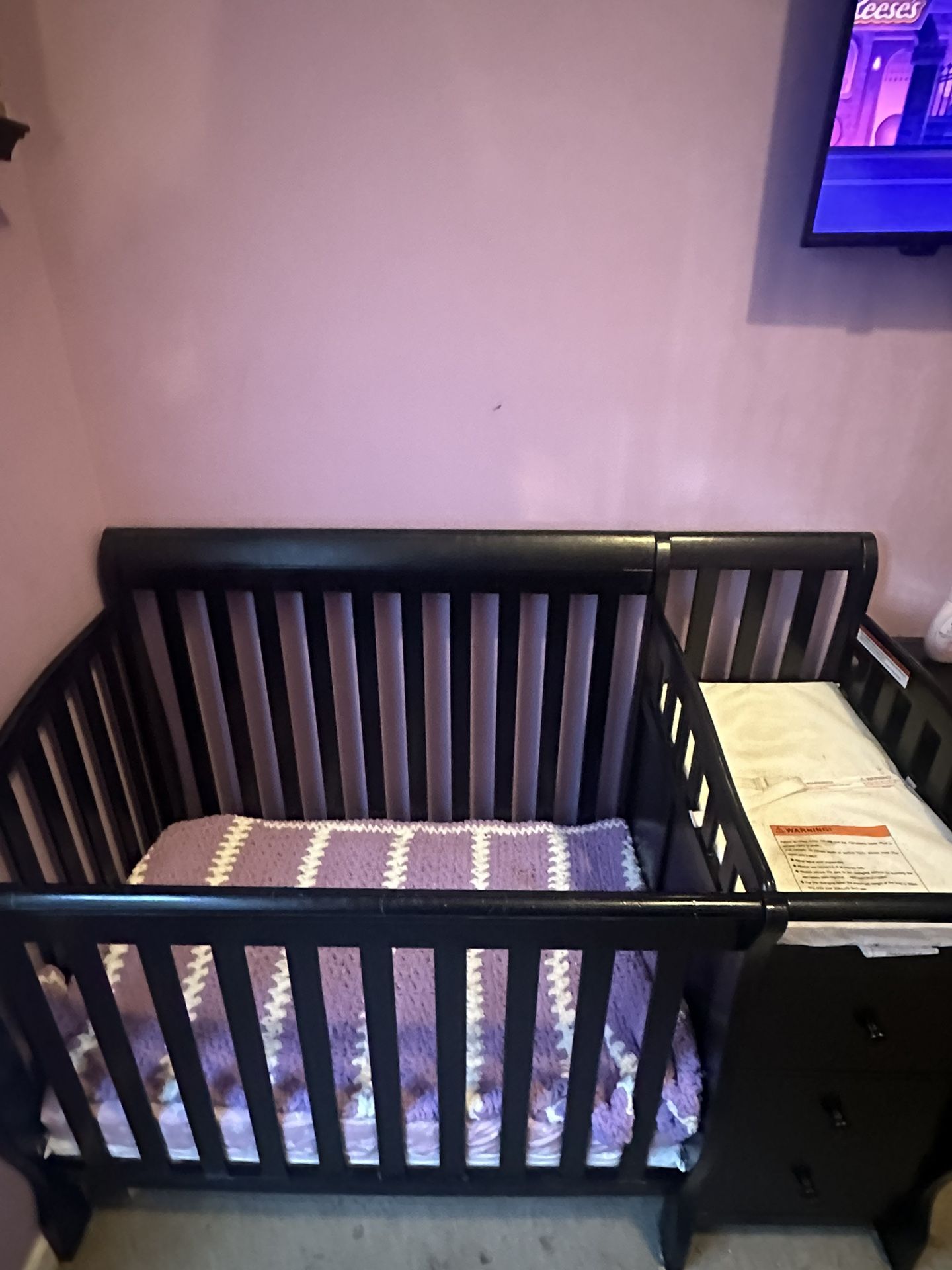 Mini Crib