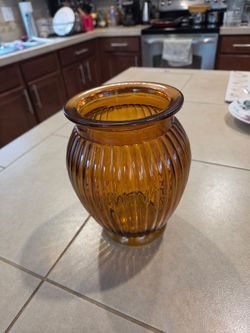 Vase Glass 8", New
