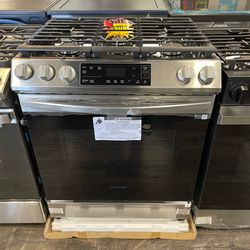 Samsung Gas Stove Read Description (Take It Home In Payments/Llevalo A Casa En Pagos)