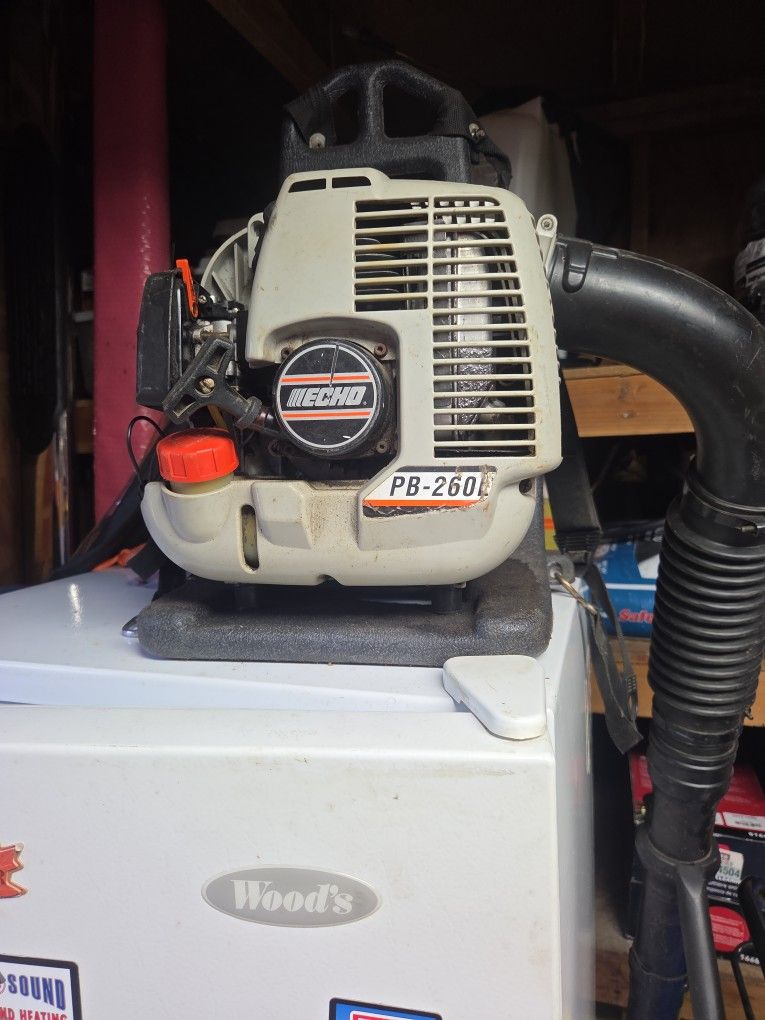 Blower  Echo. PB-260