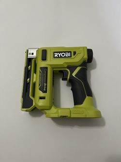 Ryobi ONE+ 18V Compression Drive Cordless 3/8 in. Crown Stapler
