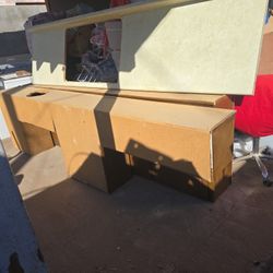 Cocina Completa Y Formica, Pura Madera, Mide 9 De Largo Y 30 De Alto Los Gabinetes.