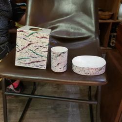 Vintage Bathroom Set