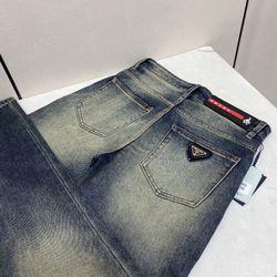 Prada Men’s Jeans 2026 New 