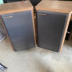 Cerwin Vega Speaker