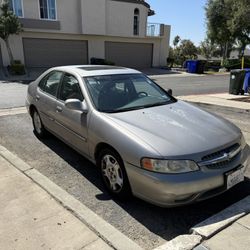 2000 Nissan Altima