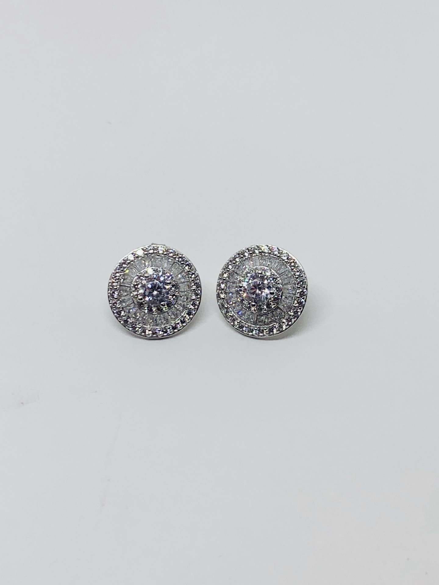 Sterling Silver 925 Men or Women Stud Earrings Aretes de Plata