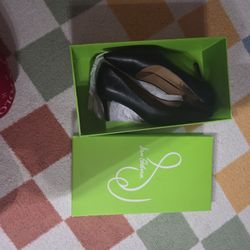 Women's Heels - Sam Eldermam