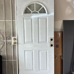 White Front Door 36x79 (Pat’s Doors)