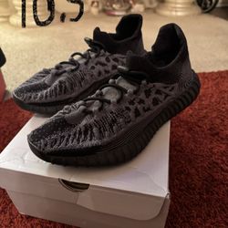 Men’s Tennis Shoes 