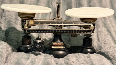 Vintage Ohaus Balance Scale Double Beam Metal Milk Glass Pans