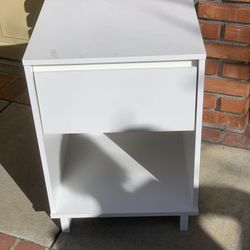 White Night Stand