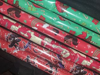 CHRISTMAS items and decorations