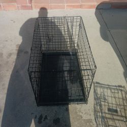 Dog Crate 🐕... Medium Size
