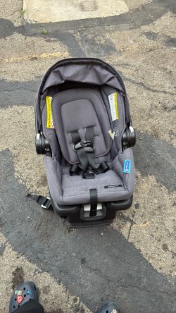 Graco car seat