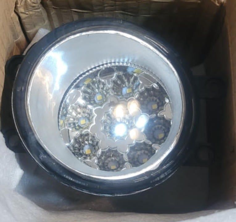 XENON WHITE H11...ONLY ONE AVAILABLE!