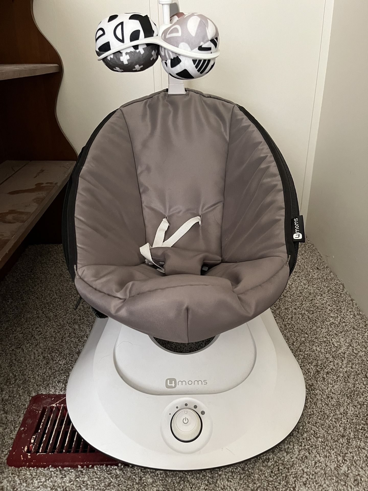 Momaroo Baby Rocker