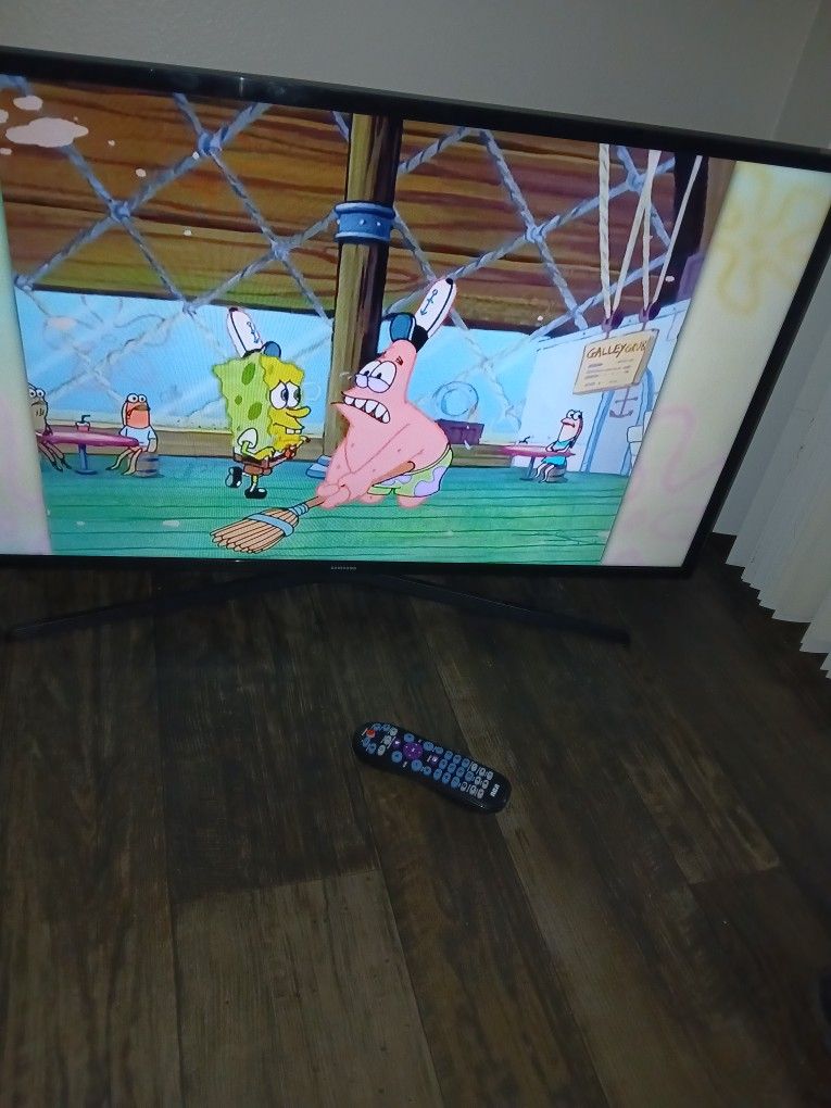 SAMSUNG TV
