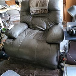 Couch Power Reclinging Both End  And Reclinger Both Have USB Plug.  Purchased At ASHLEYS furn.  