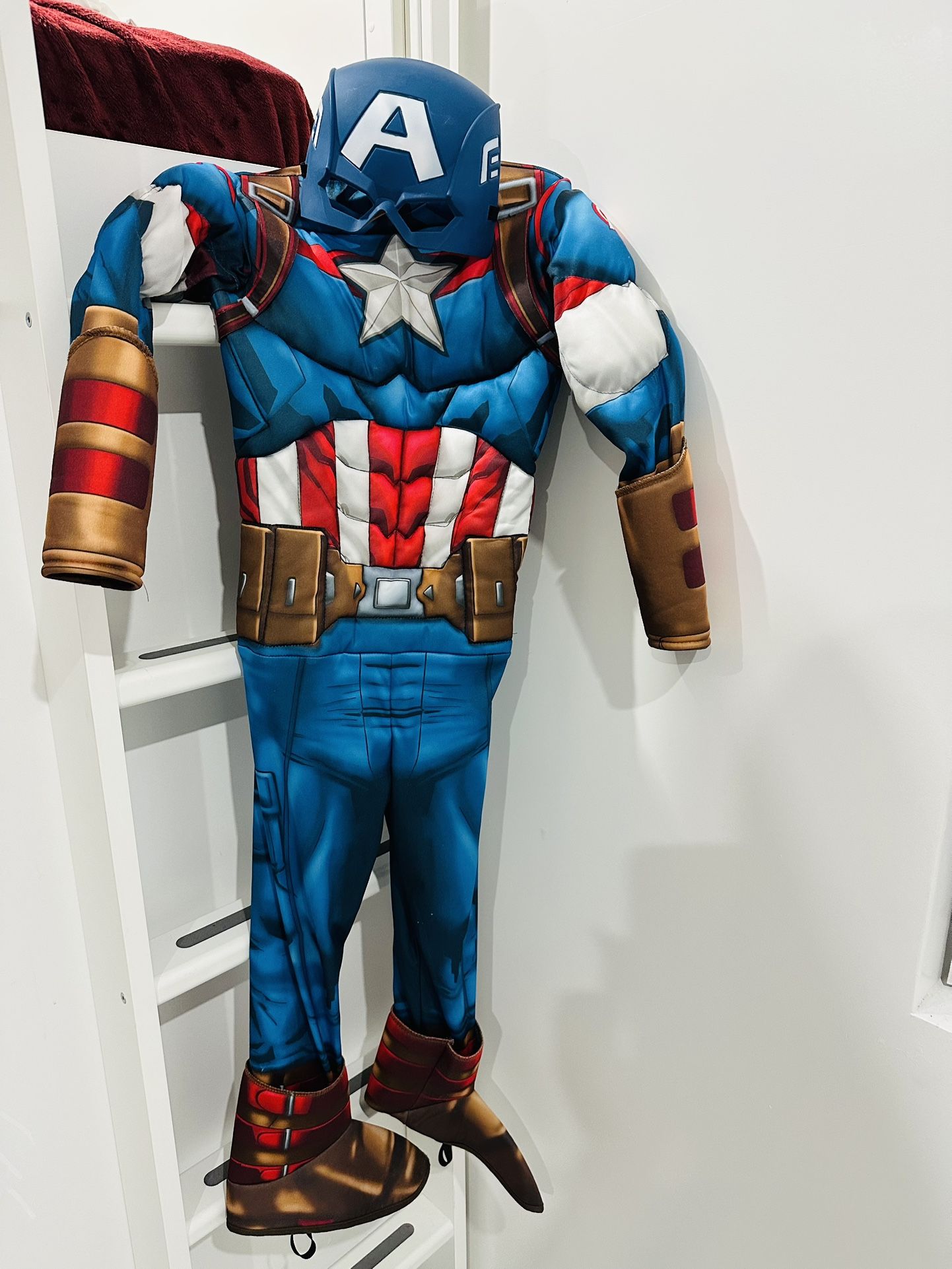Captain America (Size: Small Kids)