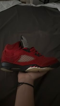 Jordan 5 Raging Bull
